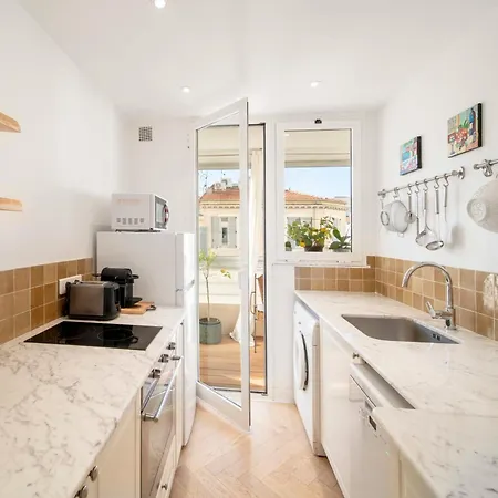 Ref 1960 - Center - Croisette Apartment *